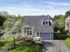 14367 Nandina Ct, Centreville, VA 20120