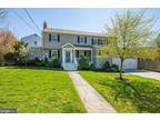 8305 Donnybrook Dr, Chevy Chase, MD 20815