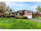 452 Harrison Ave, Glenside, PA 19038