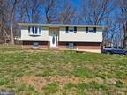 3211 Compass Rd, Honey Brook, PA 19344