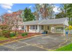 10838 Woodhaven Dr, Fairfax, VA 22030