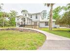 560 14th Ave NW, Naples, FL 34120