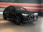 2022 Audi SQ8 4.0T quattro Prestige