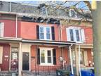 220 W Union St, Burlington, NJ 08016