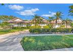 3095 Canterbury Dr, Boca Raton, FL 33434