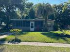 405 S June Dr, Leesburg, FL 34748