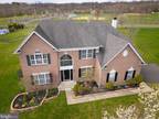 149 Raven Hollow Dr, North Wales, PA 19454