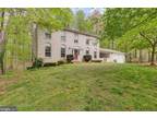 5364 Wade Ln, Woodbridge, VA 22192