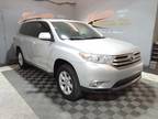 2012 Toyota Highlander SE