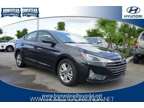 2020 Hyundai Elantra SEL 25878 miles