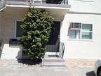 Flat For Rent In Glendale, California