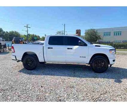 2019 Ram 1500 Crew Cab for sale is a White 2019 RAM 1500 Model Car for Sale in Tampa FL