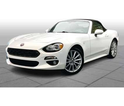 2017UsedFIATUsed124 SpiderUsedConvertible is a White 2017 Fiat 124 Spider Car for Sale