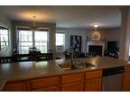 Beautiful Three Bedroom Townhouse in Hudson