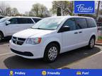 2019 Dodge grand caravan White, 94K miles