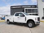 2024 Ford F-250 White, 10 miles