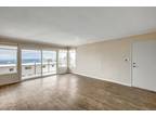 Flat For Rent In Del Mar, California