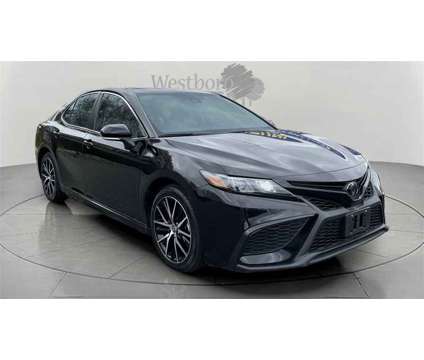 2022 Toyota Camry SE is a Black 2022 Toyota Camry SE Sedan in Westborough MA