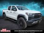 2023 Chevrolet Colorado 4WD Crew Cab Short Box Trail Boss