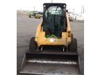 2015 Caterpillar 272D2 skid steer loader