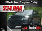 2023 Jeep Grand Cherokee Laredo 4dr 4x2