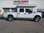 2015 Ford F250 Super Duty Crew Cab XLT Pickup 4D 6 3/4 ft