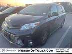 2020 Toyota Sienna XLE Minivan 4D