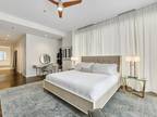 Condo For Sale In Chicago, Illinois