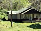 Home For Sale In Sneedville, Tennessee