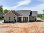 Statesville 2BA, NEW CONSTRUCTION IN POPULAR NORTH-WEST