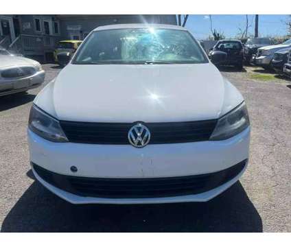 2014 Volkswagen Jetta for sale is a 2014 Volkswagen Jetta 2.5 Trim Car for Sale in Neptune City NJ