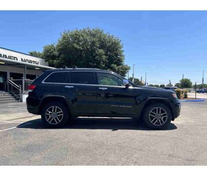 2019UsedJeepUsedGrand CherokeeUsed4x4 is a Black 2019 Jeep grand cherokee Car for Sale in San Antonio TX