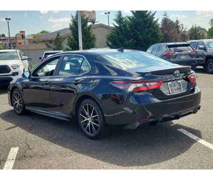 2021 Toyota Camry SE is a Black 2021 Toyota Camry SE Car for Sale in Trevose PA