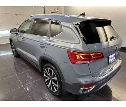 2022 Volkswagen Taos SE is a Grey, Silver 2022 Car for Sale in Madison WI