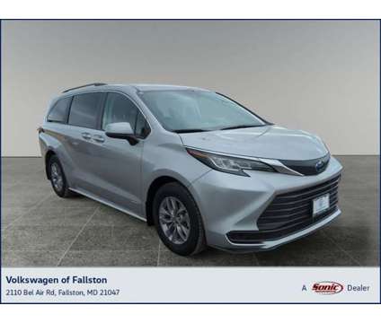 2021 Toyota Sienna LE is a Silver 2021 Toyota Sienna LE Car for Sale in Fallston MD