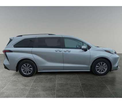 2021 Toyota Sienna LE is a Silver 2021 Toyota Sienna LE Car for Sale in Fallston MD