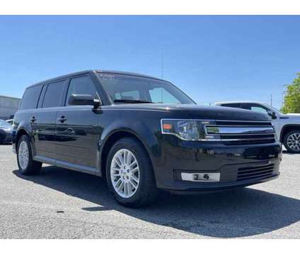 2013 Ford Flex SEL is a Black 2013 Ford Flex SEL Car for Sale in Southaven MS