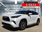 2021 Toyota Highlander White, 32K miles