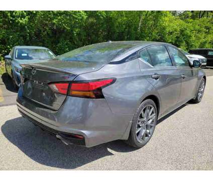 2024 Nissan Altima 2.0 SR is a 2024 Nissan Altima 2.5 Trim Car for Sale in Jenkintown PA