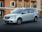 2014 Chrysler town & country Red, 162K miles