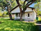 Home For Rent In Iowa Park, Texas