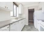 Flat For Sale In Staten Island, New York