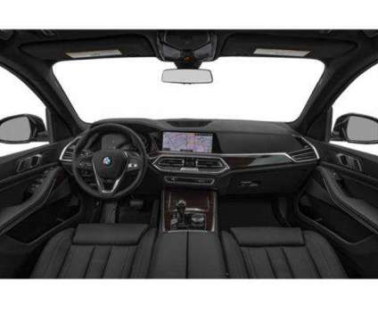 2022 BMW X5 xDrive40i is a Black 2022 BMW X5 4.8is SUV in Bay Shore NY
