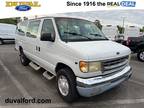 2001 Ford E-350SD