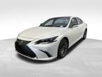 2024 Lexus ES 350 Ultra Luxury