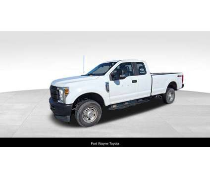 2019 Ford F-250SD XL is a White 2019 Ford F-250 XL Truck in Fort Wayne IN