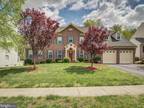 3336 Dondis Creek Dr, Triangle, VA 22172