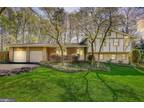 10261 Wallwood Dr, Manassas, VA 20111