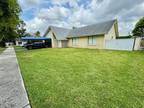 10025 SW 132nd Ct, Miami, FL 33186