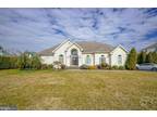 1820 Orchard Dr, Monroe Township, NJ 08094